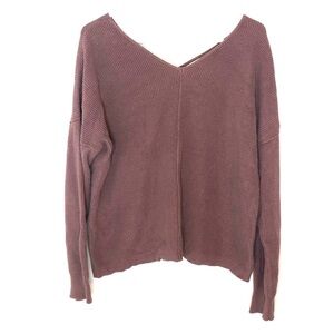2/$15 Pink Rose Mauve Ribbed Button Back Sweater Size Medium V-Neck
